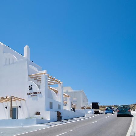 Symphony Suites Santorini Pýrgos Exterior foto
