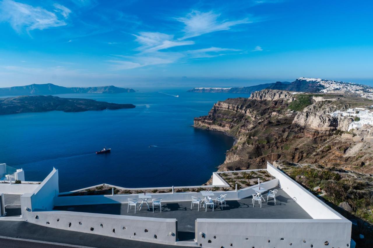 Symphony Suites Santorini Pýrgos Exterior foto