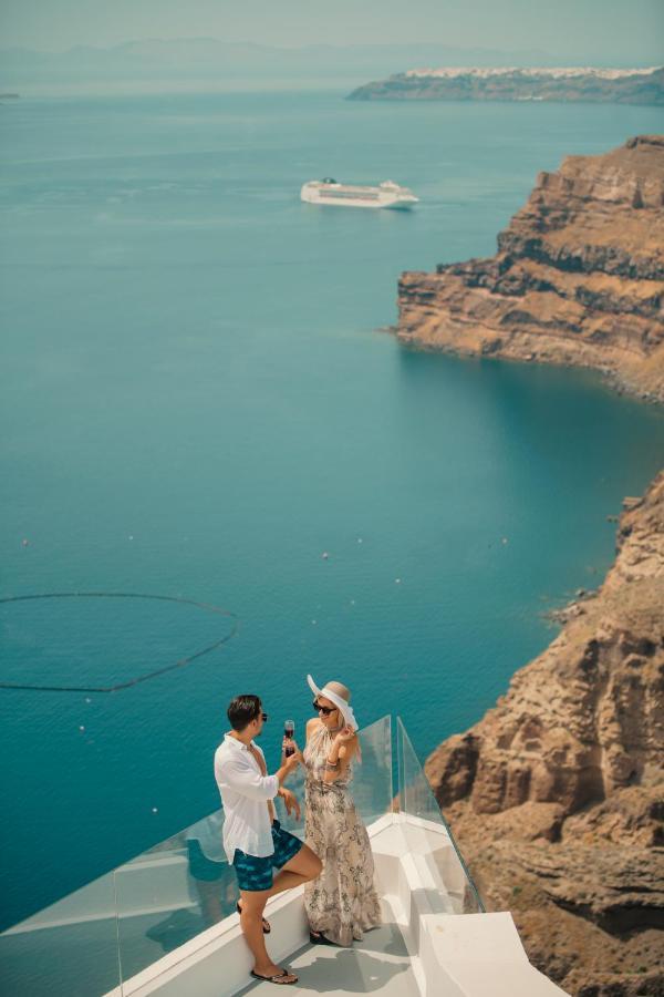 Symphony Suites Santorini Pýrgos Exterior foto