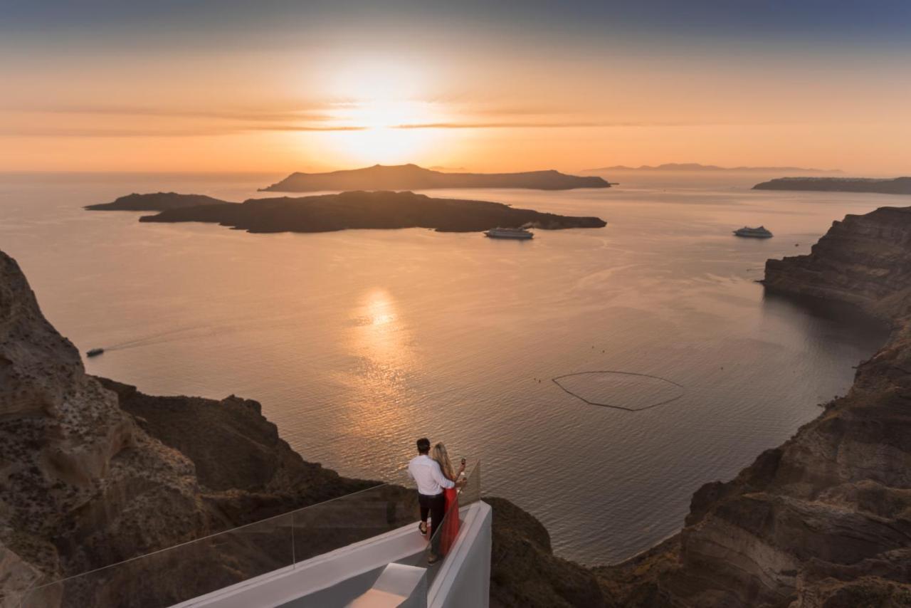 Symphony Suites Santorini Pýrgos Zimmer foto