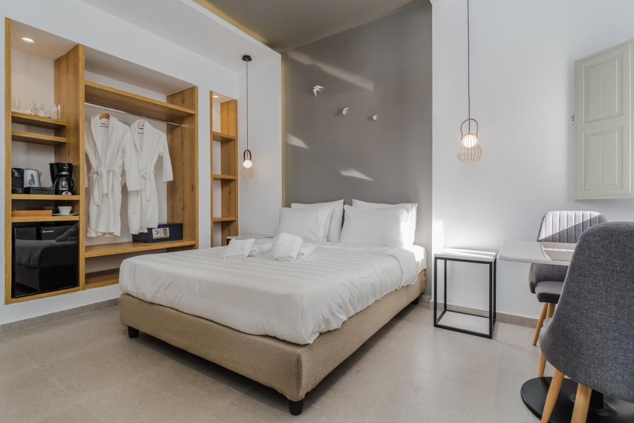 Symphony Suites Santorini Pýrgos Zimmer foto