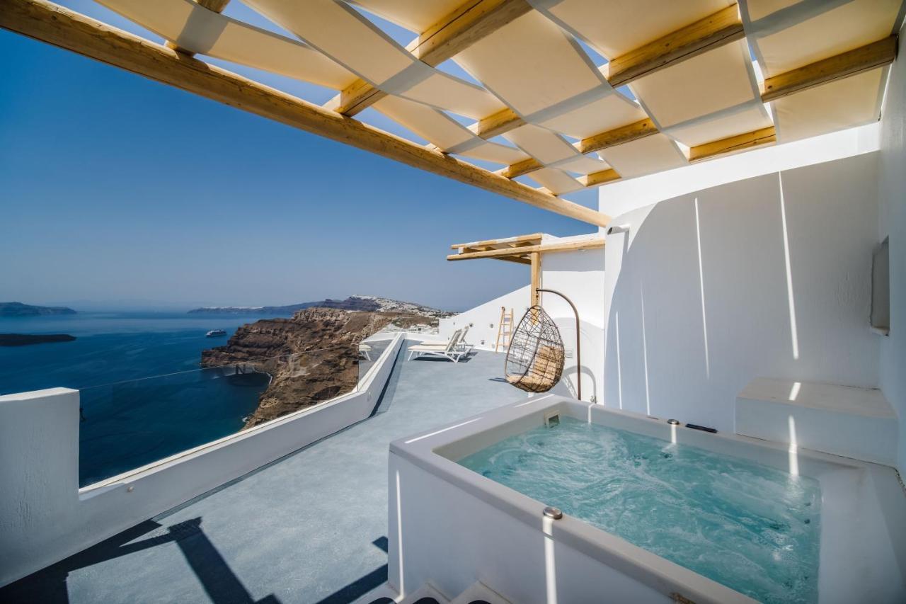 Symphony Suites Santorini Pýrgos Exterior foto