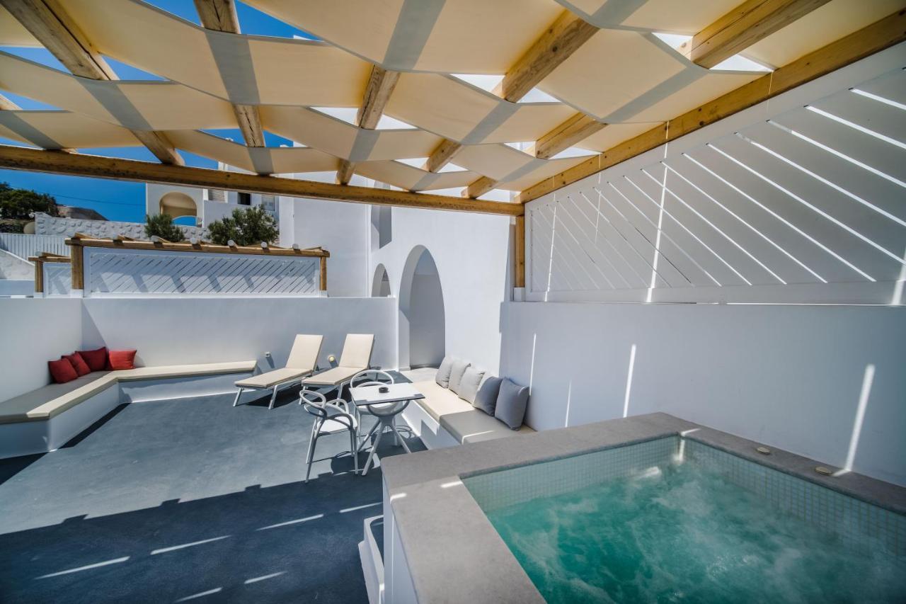 Symphony Suites Santorini Pýrgos Exterior foto